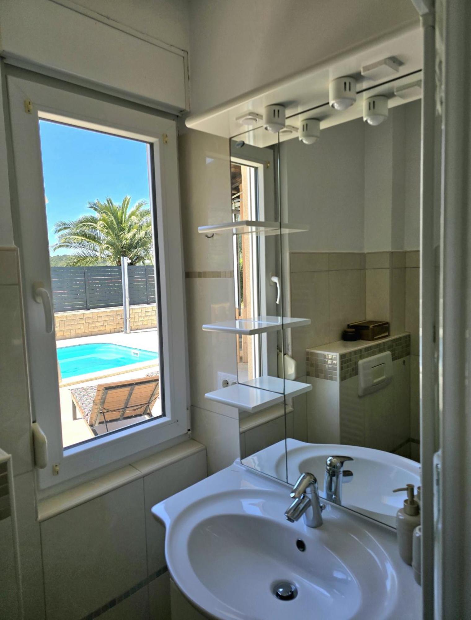 Olive Garden, Apartment With A Private Pool بنجول المظهر الخارجي الصورة