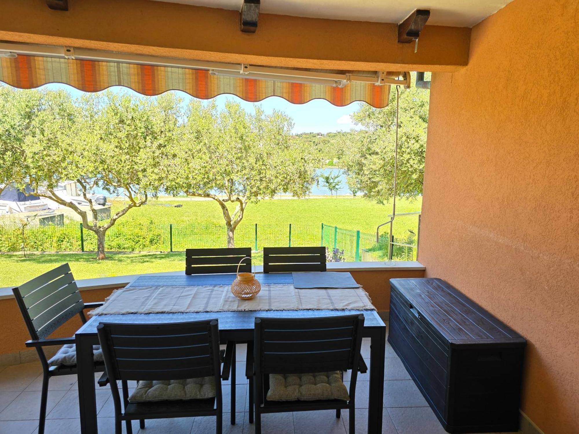 Olive Garden, Apartment With A Private Pool بنجول المظهر الخارجي الصورة